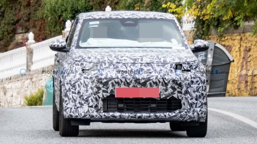 Nuevas fotos del Fiat Fastback, el próximo SUV coupé basado en el Grande Panda.