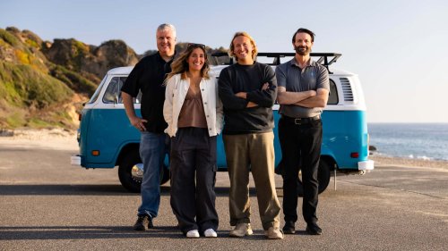 VW restaura la T2 Microbus que sobrevivió a los incendios de California