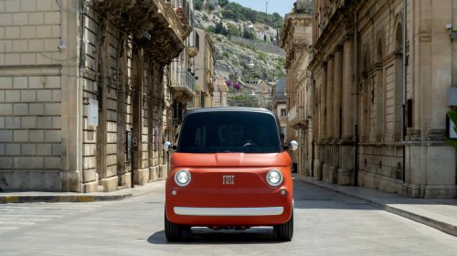Désormais, la Fiat Topolino est aussi disponible en coloris Corail