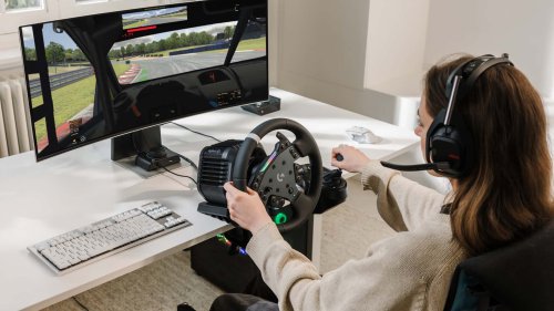 Logitech's New Steering Wheel Is For Serious Sim Racers. We Got a Hands-On Look