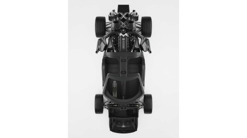 Cette hypercar à boîte manuelle se rapproche de la production