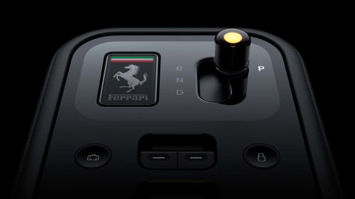 Apple's Former Design Chief: Huge Touchscreens Are 'The Wrong Technology'