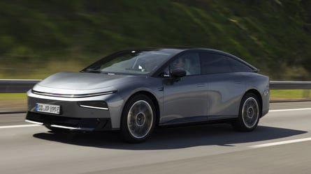 La Xpeng P7+ prouve que les géants de la tech fabriquent de belles voitures électriques