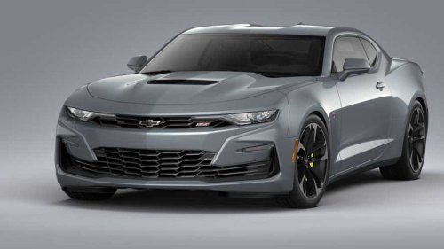 Chevrolet, Chevrolet Camaro, AAA Calls Service Tech to Unlock Chevrolet Camaro’s Door. Then He Says It’s 'Not Worth the Risk'—and Refuses the Job