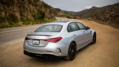 Mercedes, Mercedes-AMG C 63: Reihensechser statt Vierzylinder?