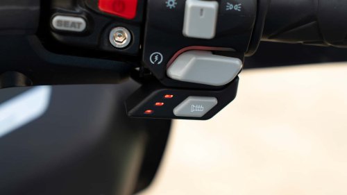 Prueba Zontes 386K 2026: un poderoso scooter para ciudad y mucho más