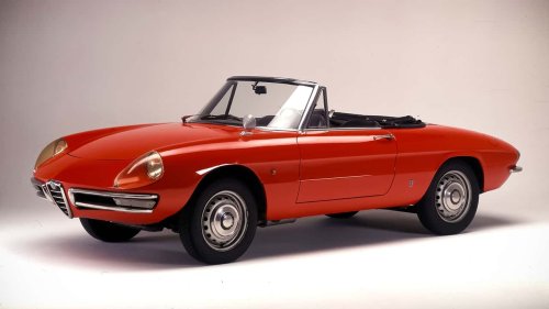 Alfa Romeo, 60 Jahre Alfa Romeo Spider: Am Anfang war der Duetto