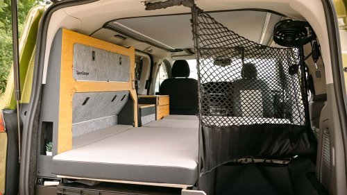 Un camping-car... avec un couchage dédié pour les grands chiens