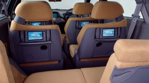 Nissan, Before SUVs Took Over, Nissan Built This Three-Row Station Wagon