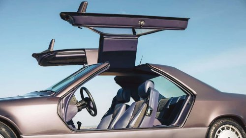 Mercedes, Quand la Mercedes Coupé des années 80 avait des portes papillon