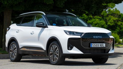 EBRO baja el precio del s700 PHEV a una cifra increíble