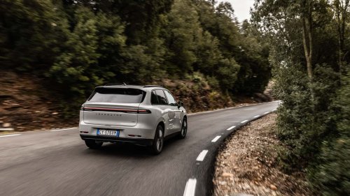 Leapmotor C10 vs BYD Seal U, défi entre SUV hybrides et électriques