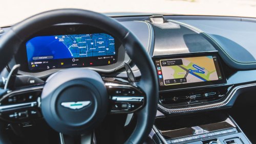 Ford Won't Ditch Apple CarPlay: 'It's a Product Our Customers Really Enjoy'