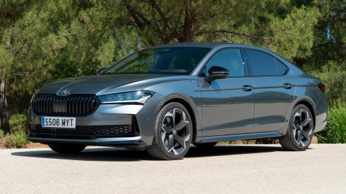 Un Skoda Superb recorre 2.831 km con un solo depósito, récord de consumo bestial