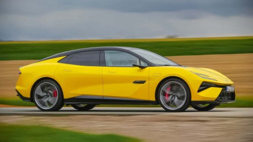 Lotus, Lotus in der Krise: Kultmarke kürzt Hunderte Jobs