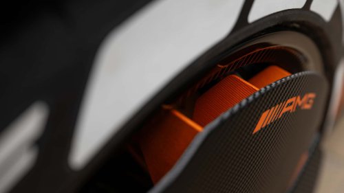 Sedan Super Baru Mercedes-AMG Terungkap, Tenaga Besar, Mesin V-8