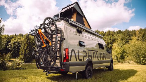 Alphavan 4x4 Off-Grid: Wenn Luxus auf Schotter trifft