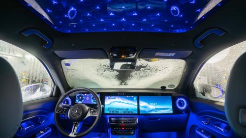 Der neue Mercedes GLB hat drei Bildschirme und sieben Sitze