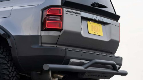 This Custom Toyota Land Cruiser Rocks 37-Inch Tires And So Much More