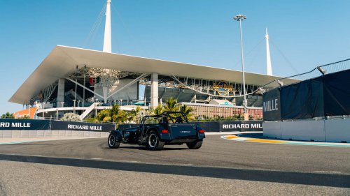 La Caterham Seven peut être conduite sur le circuit F1 de Miami