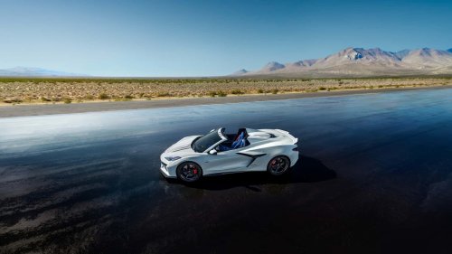 Chevrolet, Chevrolet Celebrates America's Birthday With Special Stars and Stripes Graphics