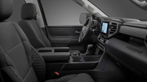 Toyota, Missouri Man Shares Free Service His Toyota Dealership Offers. Is This a Play to Get More Women In the Shop?