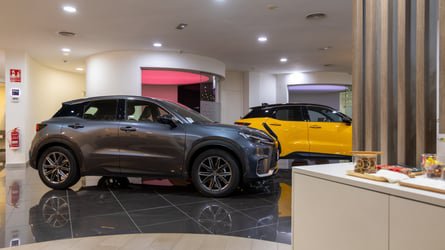 Motor1 Experience by Lexus: tenis y ruta electrificada por Barcelona