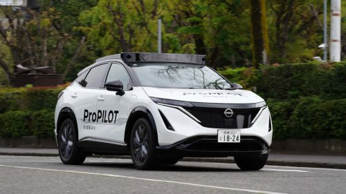 I Tried Nissan's Hands-Free Driving Tech in Tokyo—It's the Real Deal