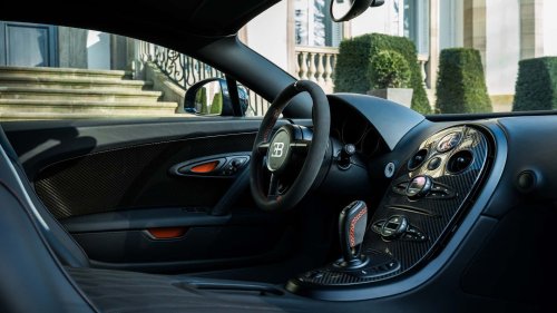 Comment restaure-t-on une Bugatti Veyron ?