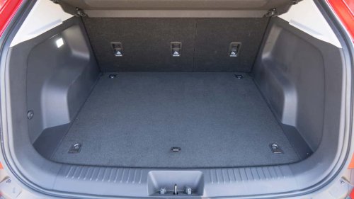 Comparativa híbridos: Omoda 5 SHS-H vs. EBRO s400 HEV