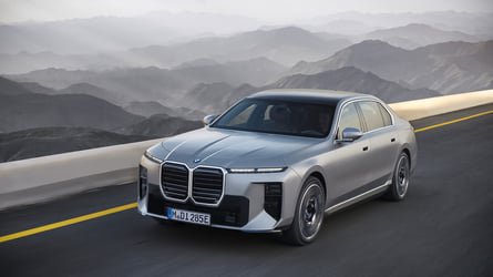 BMW Serie 7 2026: un facelift muy trabajado en la berlina alemana