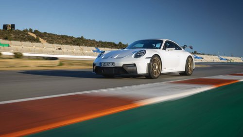 Porsche 911 GT3 Gets Custom Pirelli Tires for Even Sharper Track Performance