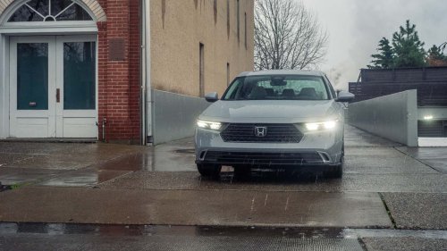 'They Owe You a New Vehicle:' Woman Drops Honda Off for an Inspection. Then the Workers Total It. Now What?