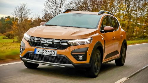 Stellantis, Pekerjaan Regulasi Habiskan 25% dari Jam Kerja Teknik Stellantis