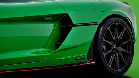 Lamborghini ne suivra pas Ferrari avec les boîtes de vitesses manuelles simulées
