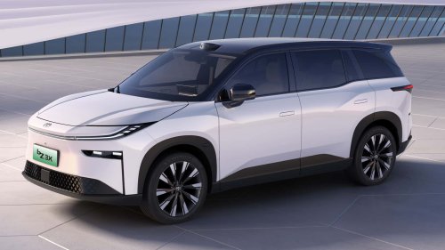 Toyota 'Terkejut' dengan Kecepatan Pengembangan Mobil Listrik BYD