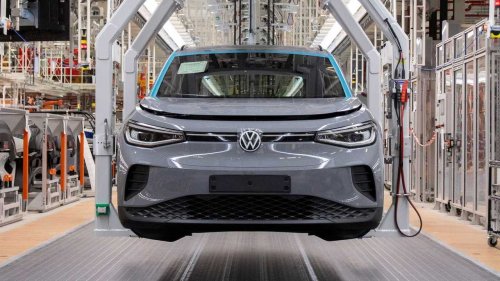 Volkswagen's Struggles Continue: The Company Is Slashing Capacity Again