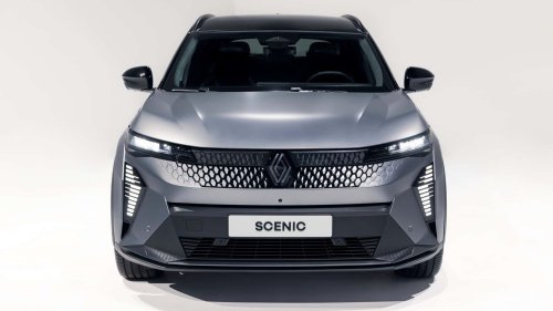 The New Mitsubishi Eclipse Cross Tries to Hide Its Renault Roots