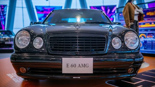 Mercedes, Mercedes E 60 AMG (1997): Der Super-210er
