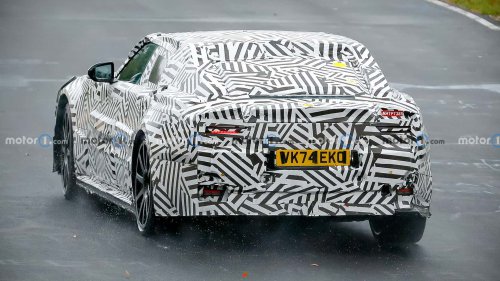 Jaguar Type 00: Umstrittener Elektro-GT mit weniger Tarnung erwischt