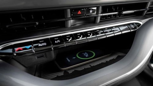 Fiat, The New Fiat 500 With a Gas Engine Is Never In a Hurry