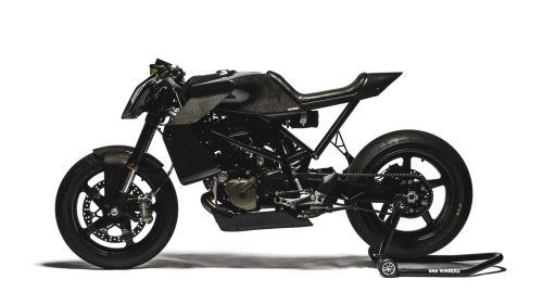 Esta Husqvarna custom, vendida en subasta, era de Charles Leclerc