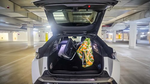 Peugeot, Peugeot E-3008 (2025) im Dauertest: Starkes Design, hoher Preis