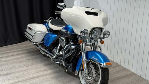 Anda Bisa Memiliki Dua Motor Ewan McGregor Sekarang Juga