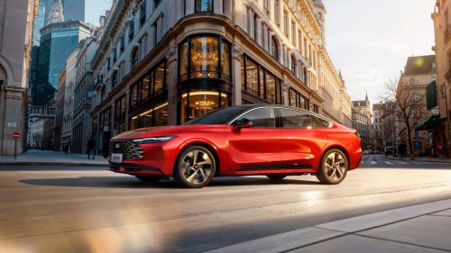 Ford Mondeo 2026: la berlina híbrida y con versión crossover