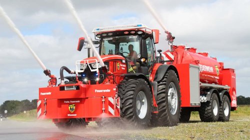 Citroën, John Deere 6R: el tractor con 300 CV del cuerpo de bomberos alemán