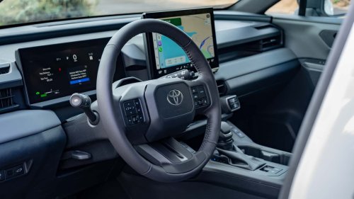 Toyota, Toyota RAV4, SUV, The 2026 Toyota RAV4 Is Still the Compact SUV to Beat: Review