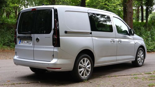 VW Caddy Flexible eHybrid (2025): Teurer Familienlaster im Test
