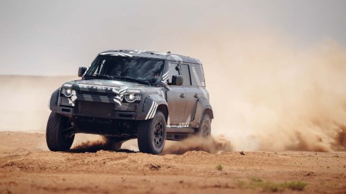 ¡A la caza del Land Rover Defender del Dakar!