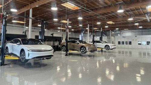 Memperbaiki Mobil Listrik Lebih Murah Daripada Mobil Bensin?